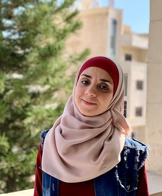 Noora Aljarba engagiert sich gemeinsam mit CARE für Frauen in Jordanien