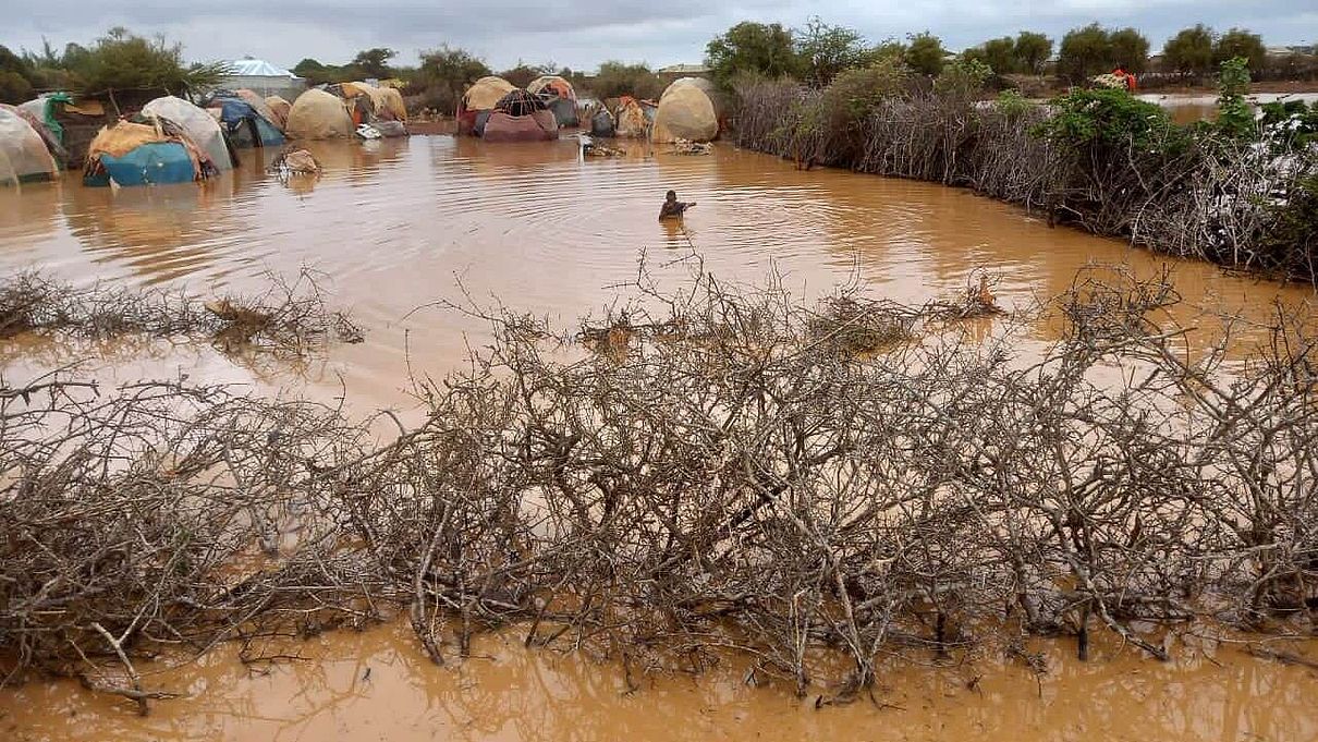 Ueberflutung im Fluechtlingscamp in Baidoa in Somalia.